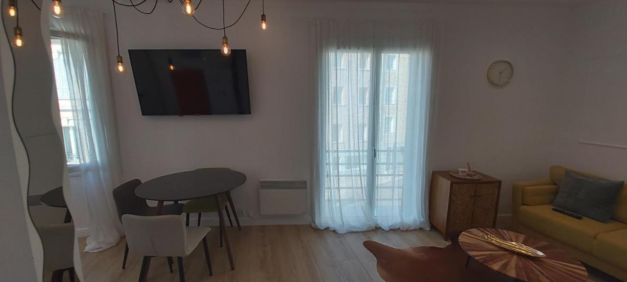 123 Sadi Carnot, Classe 2 Etoiles Saint-Raphaël Eksteriør billede